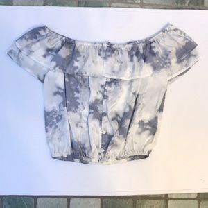 Lulu’s Off-the-Shoulder Shirt